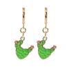 Aretes con dije de nopalito mexicano