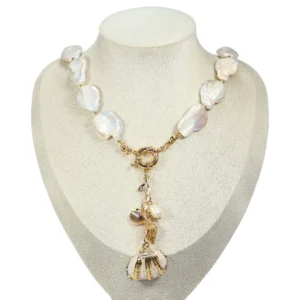 Collar de Madre Perla con dijes de Mar